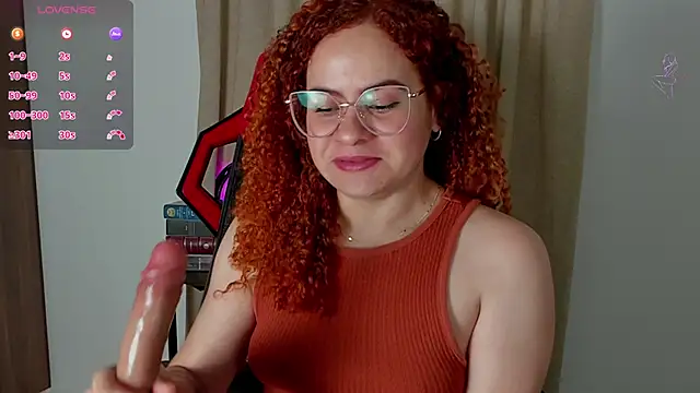 Snapshot of anita_hair chatting on November 2025 12:29:02 PM anita hair online show from November 2025 12:29:02 PM