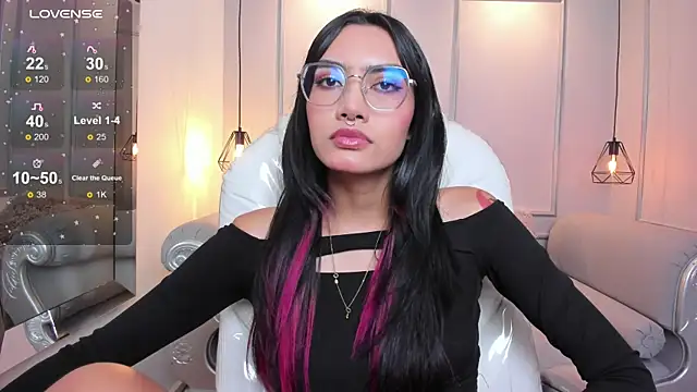 AzuraKindong online show from September 2025 07:24:02 PM