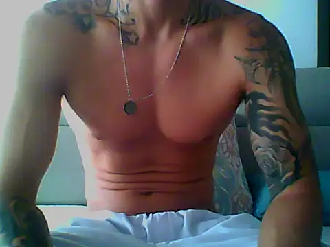 Skater29xx2 online show from January 2025 07:37:01 PM