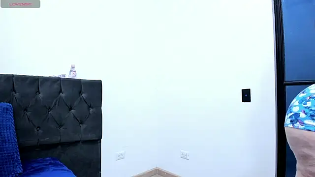 Snapshot of bonnyy26 chatting on November 2025 09:10:01 AM bonnyy26 online show from November 2025 09:10:01 AM