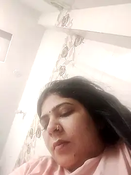 Husnpari20 online show from February 2025 12:00:02 PM