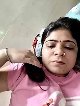 Husnpari20 online show from March 2025 06:07:02 PM