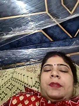 Husnpari20 online show from March 2026 06:24:01 PM