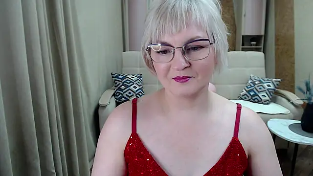 BlondeBrilliant7 online show from January 2025 05:41:02 AM
