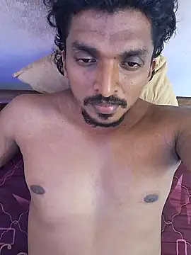 Snapshot of Vinilov001 chatting on January 2025 01:38:02 PM Vinilov001 online show from January 2025 01:38:02 PM