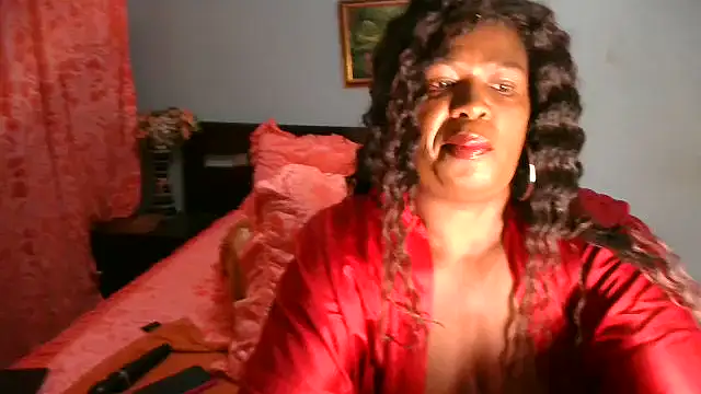 Snapshot of TALLNSEXY48 chatting on November 2025 12:21:01 AM TALLNSEXY48 online show from November 2025 12:21:01 AM