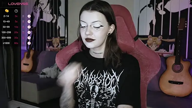 prettybones online show from December 2024 09:23:01 AM