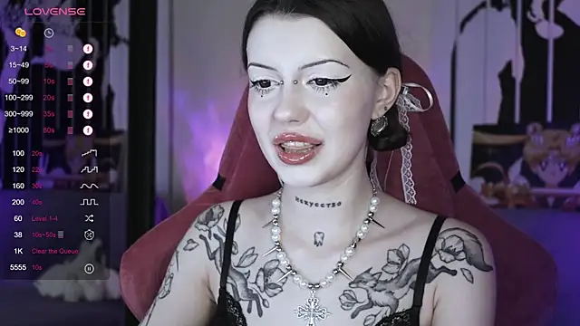 prettybones online show from January 2025 09:25:02 AM