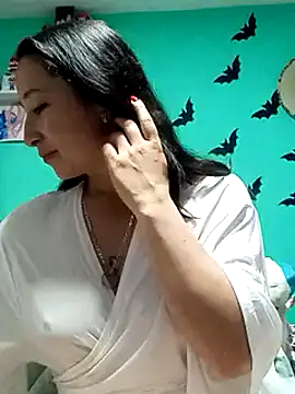 emilypoppy3 online show from February 2025 03:06:02 AM