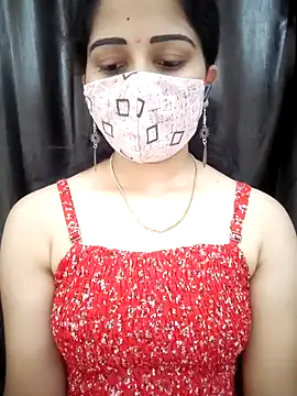 Angleannie online show from November 2025 06:19:02 PM