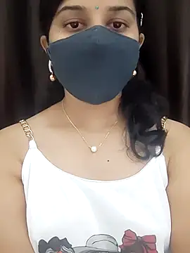 Angleannie online show from December 2025 06:35:02 PM