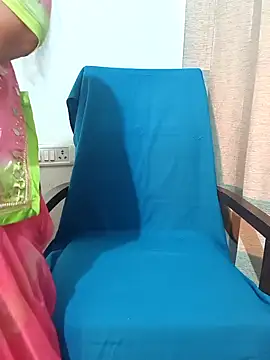 Nandani-rathore007 online show from November 2025 05:54:01 AM