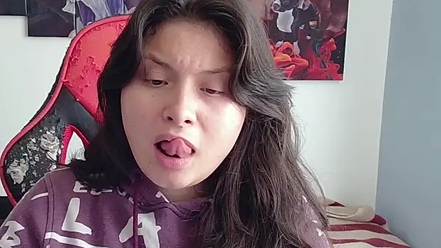 jessica gomez online show from November 2025 04:50:01 PM