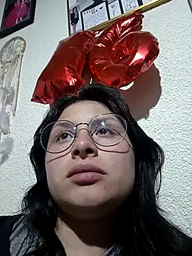 jessica gomez online show from December 2025 11:54:01 PM