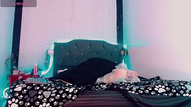 twoblacksexy online show from December 2024 05:22:02 PM