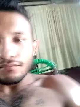 Snapshot of brayan7132 chatting on May 2026 05:18:01 PM brayan7132 online show from May 2026 05:18:01 PM