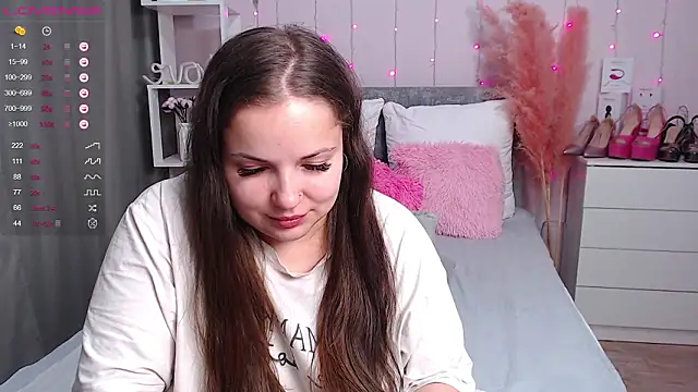 Crazyy girl  online show from February 2026 07:12:02 AM