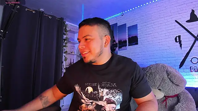 Snapshot of Naughty_Charly chatting on January 2025 03:12:02 PM Naughty Charly online show from January 2025 03:12:02 PM