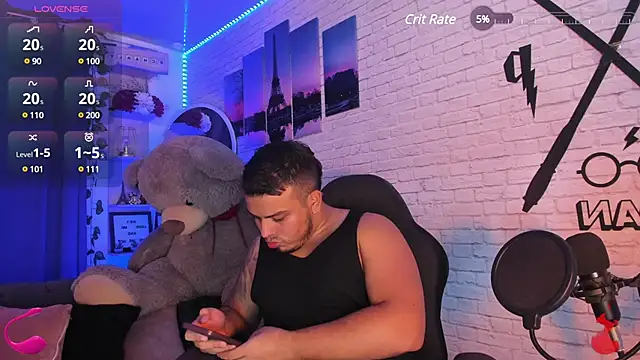 Snapshot of Naughty_Charly chatting on January 2025 09:15:01 PM Naughty Charly online show from January 2025 09:15:01 PM