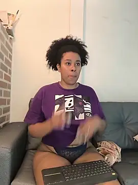 EmmilyBrant online show from February 2026 12:20:01 PM