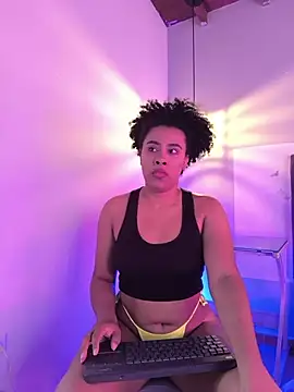 EmmilyBrant online show from April 2026 01:38:01 PM