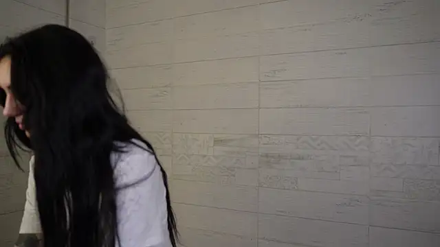 LindaWarners online show from October 2025 04:16:01 PM