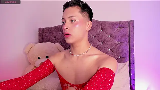 Snapshot of Marck_rousse1 chatting on February 2025 12:00:02 PM Marck rousse1 online show from February 2025 12:00:02 PM