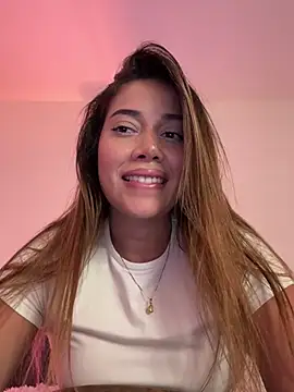 Snapshot of Condes_carmen chatting on January 2025 07:11:01 AM Condes carmen online show from January 2025 07:11:01 AM