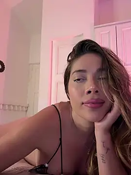 Snapshot of Condes_carmen chatting on January 2025 04:56:01 AM Condes carmen online show from January 2025 04:56:01 AM