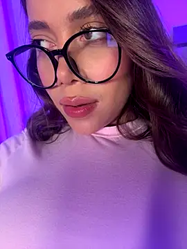 Snapshot of Condes_carmen chatting on October 2025 08:04:02 AM Condes carmen online show from October 2025 08:04:02 AM