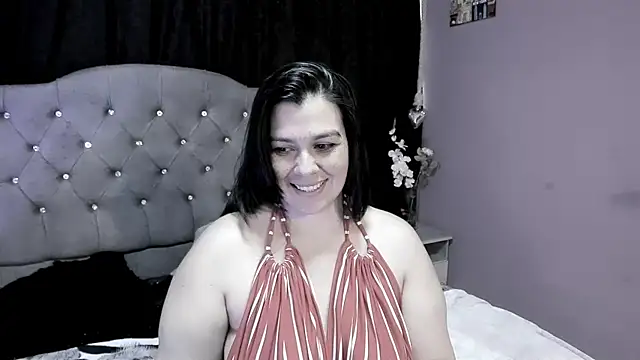 martina foxy  online show from February 2025 03:16:02 PM