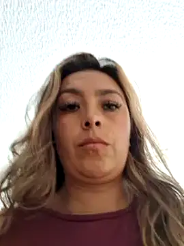 Snapshot of lauramcdowell1 chatting on January 2025 04:33:02 PM lauramcdowell1 online show from January 2025 04:33:02 PM