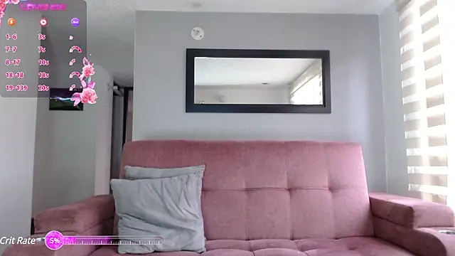 Snapshot of lauramcdowell1 chatting on March 2025 06:44:01 PM lauramcdowell1 online show from March 2025 06:44:01 PM