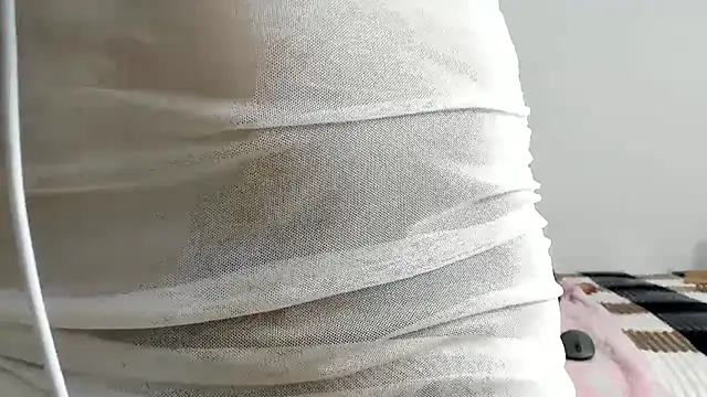 Snapshot of canela_wet chatting on September 2025 02:05:02 AM canela wet online show from September 2025 02:05:02 AM