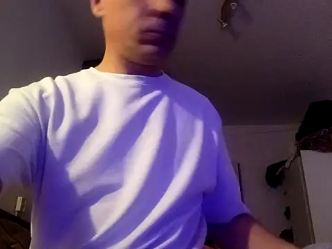 Snapshot of Franc113 chatting on November 2025 09:16:02 PM Franc113 online show from November 2025 09:16:02 PM