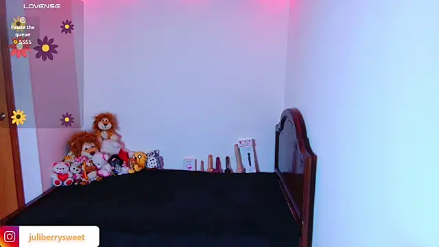 juli05star20 online show from November 2025 09:48:01 PM