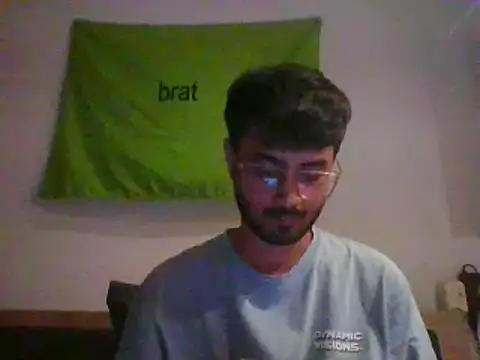 Snapshot of snowdropsitall chatting on March 2025 07:28:02 PM snowdropsitall online show from March 2025 07:28:02 PM