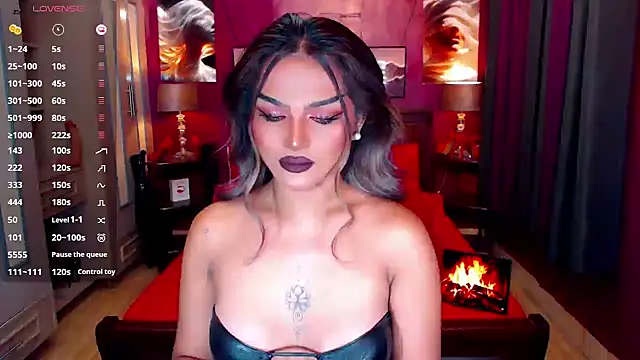 Snapshot of NatalyaFox chatting on May 2026 07:21:02 PM NatalyaFox online show from May 2026 07:21:02 PM