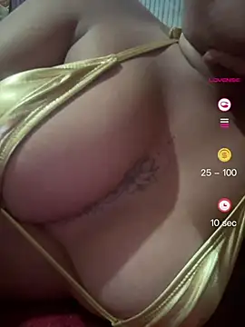 Snapshot of NatalyaFox chatting on June 2026 09:01:02 AM NatalyaFox online show from June 2026 09:01:02 AM