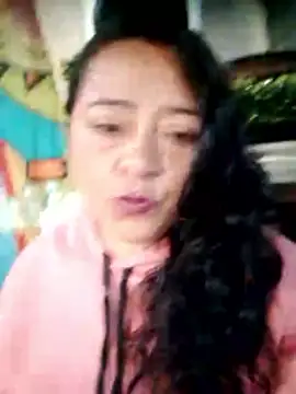 SamanthaM online show from December 2025 01:40:02 PM