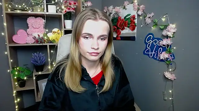 MargaritaKiss online show from May 2026 06:27:01 PM