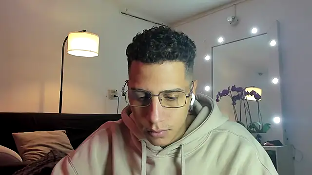 Snapshot of matt_benji chatting on October 2025 02:51:02 PM matt benji online show from October 2025 02:51:02 PM