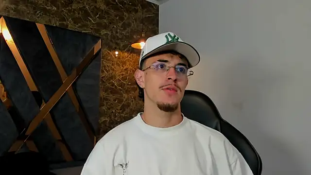 CodyWalkerR online show from April 2026 12:30:01 AM