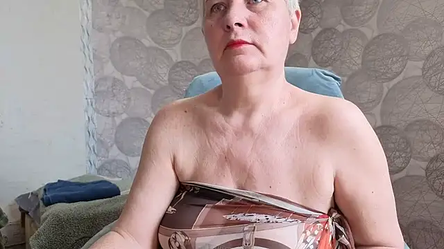 NicoleOlla online show from February 2026 02:56:01 AM