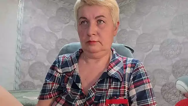 NicoleOlla online show from March 2026 12:56:02 PM