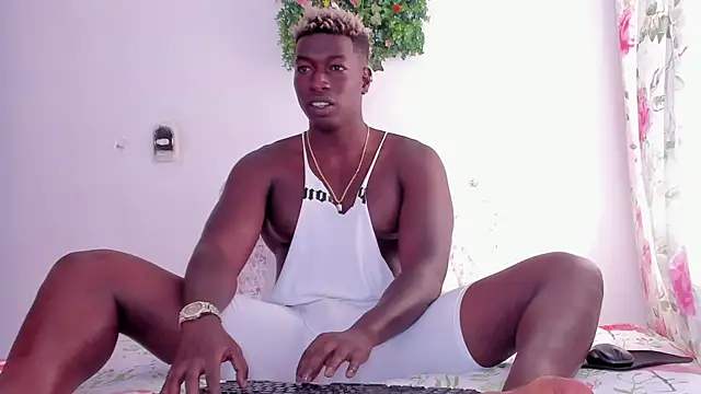 Snapshot of michaell_james7 chatting on December 2024 07:11:01 PM michaell james7 online show from December 2024 07:11:01 PM