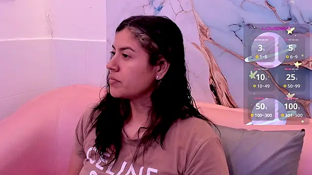 Snapshot of taylor_cupper chatting on November 2025 03:50:01 AM taylor cupper online show from November 2025 03:50:01 AM