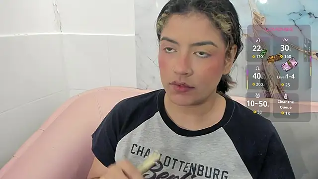 Snapshot of taylor_cupper chatting on November 2025 12:58:01 AM taylor cupper online show from November 2025 12:58:01 AM