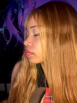 lovekaylaa online show from September 2025 04:12:02 AM