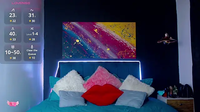 Snapshot of megan_collins96 chatting on February 2025 07:35:01 PM megan collins96 online show from February 2025 07:35:01 PM